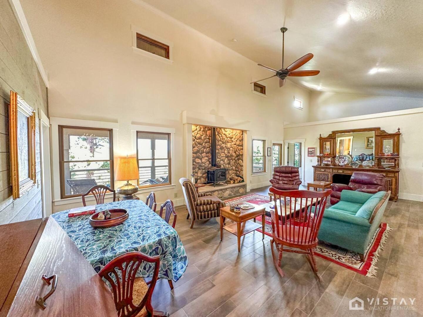 Summit Pines Hideaway - Amazing Mountain Views! Villa Duck Creek Village ภายนอก รูปภาพ